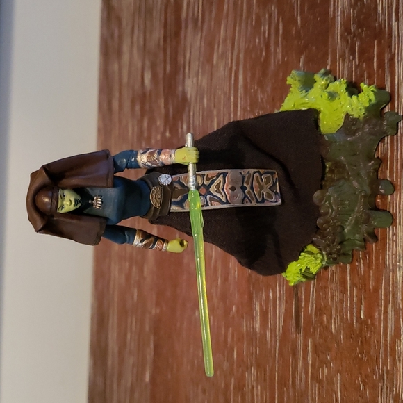 LUMINARA UNDULI (Jedi Master) Revenge Of The Sith Collection #31, 2005 - Picture 6 of 6